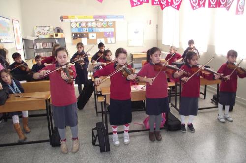 418091_306610136123009_1437827878_n