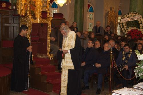 424042_323766701062208_693757788_n