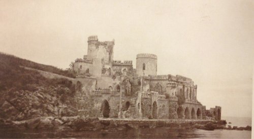 BDubi4RCEAEOHSw.jpg-large