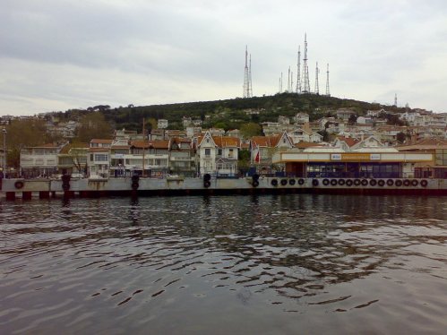 kınalıada ido iskelesi 20080405-2.jpg